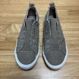 Corkys Women Babalu Casual Fashion Sneaker Shoe Beige/ Lt Brown Slip On Size 7
